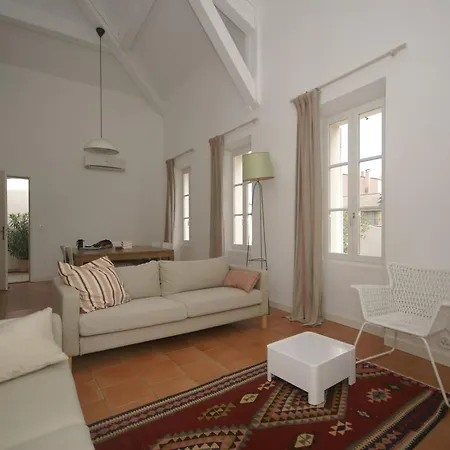 Prázdninový dům Lavish In Tropez Near