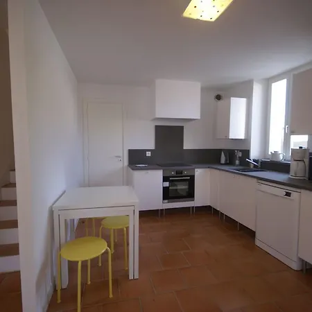Lavish In Tropez Near Holiday home Saint-Tropez